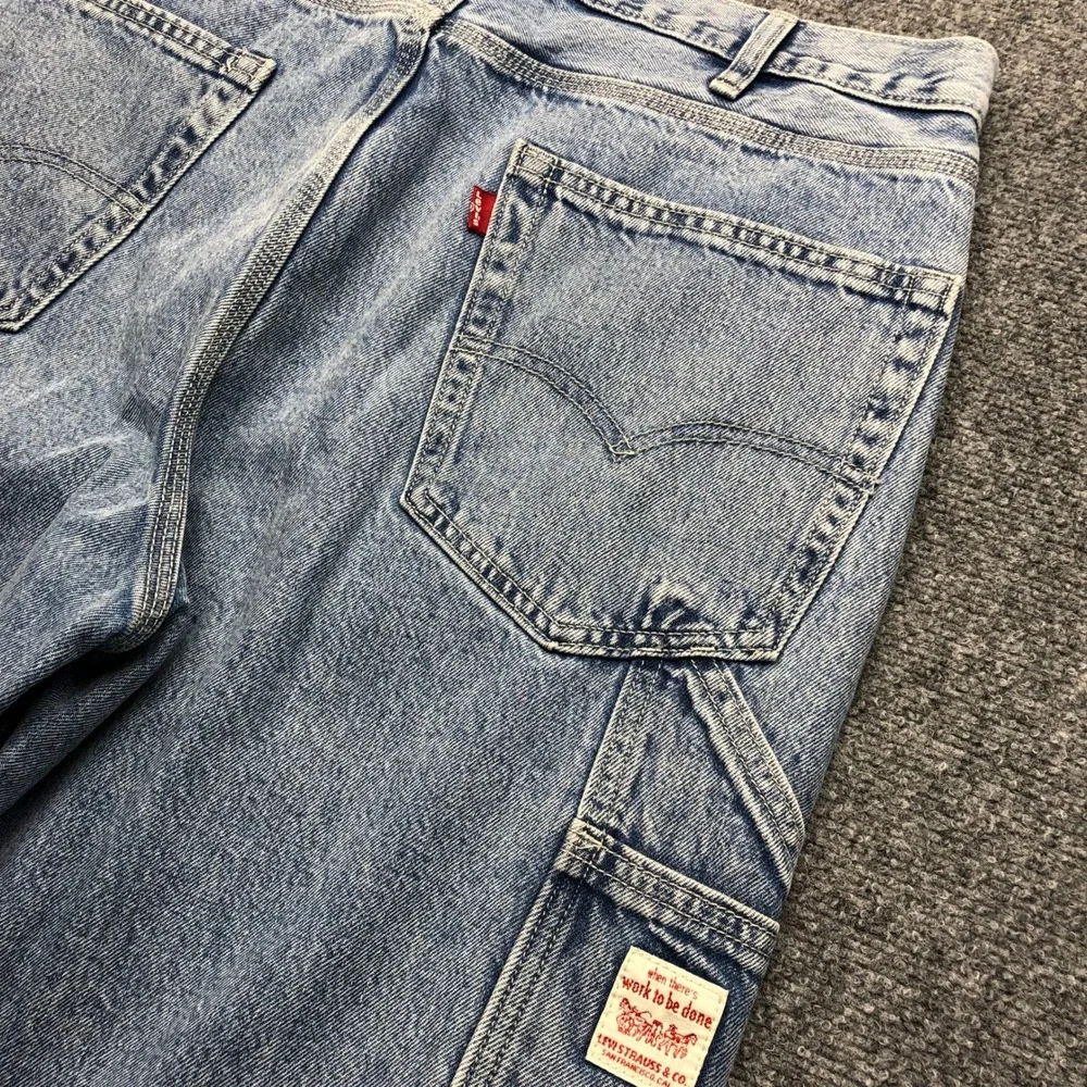 Levis Loose Carpenter Jeans Mens 38x30 Light Wash Blue Denim Workwear Baggy